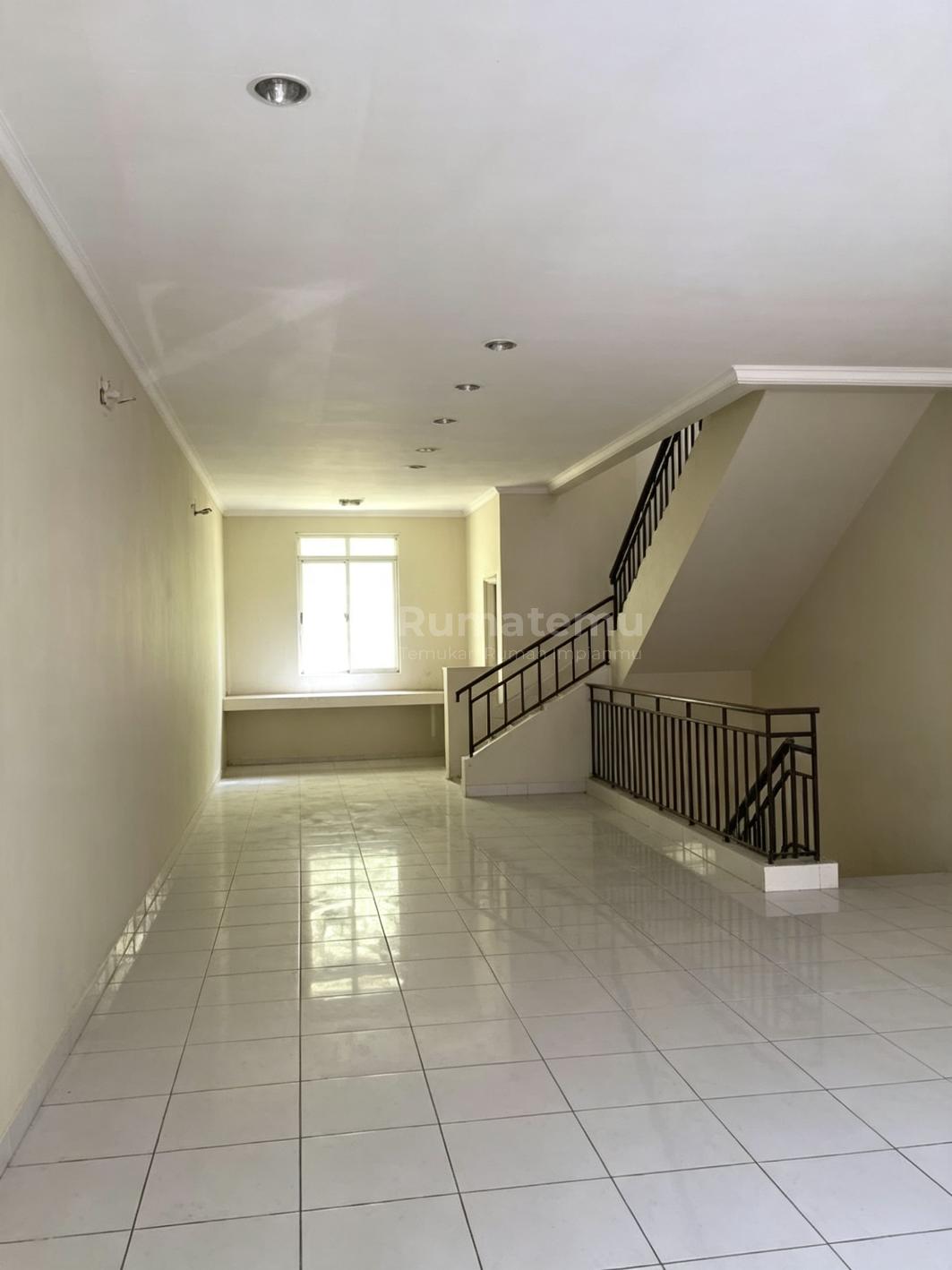 Dijual Ruko Di Grha Bpulevard Gading Serpong, 3 Lantai, Kosong Siap Pakai