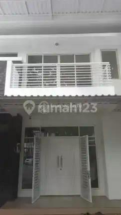 Dijual Rumah Hadap Utara 2 Lantai @Golf Lake Cengkareng