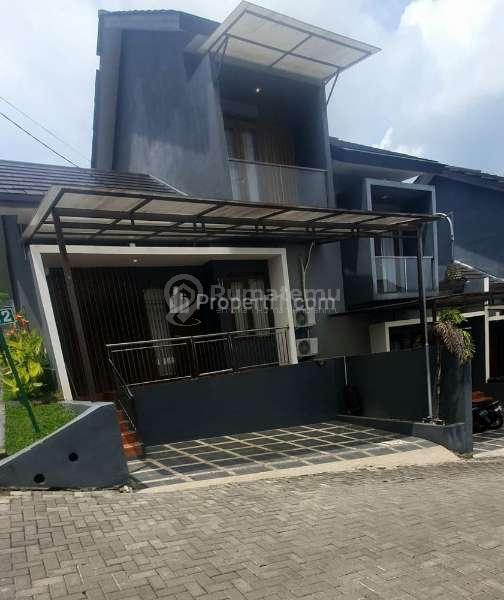 Jual Rumah Minimalis Sariwangi Dekat Cihanjuang, Gegerkalong Bandung