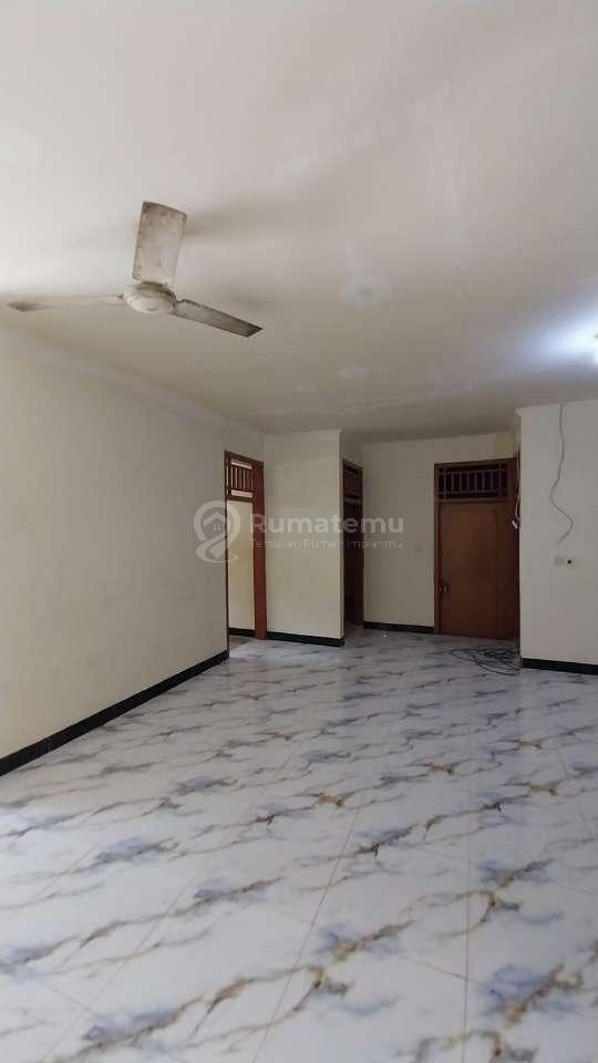Sewa Rumah Baru Renovasi di Srengseng, Kembangan, Jakarta Barat