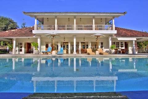 RV-3326 Luxury Freehold 4-Bedroom Estate Near Tanah Lot