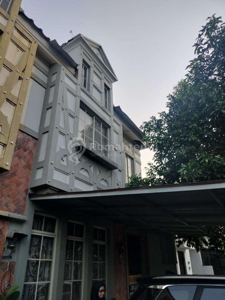 Rumah di Lippo village 