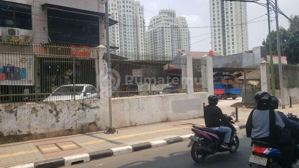 Dijual Cepat 5 unit Ruko Gandeng di Jln. Kebayoran Baru, Kebayoran Lama, Jakarta Selatan