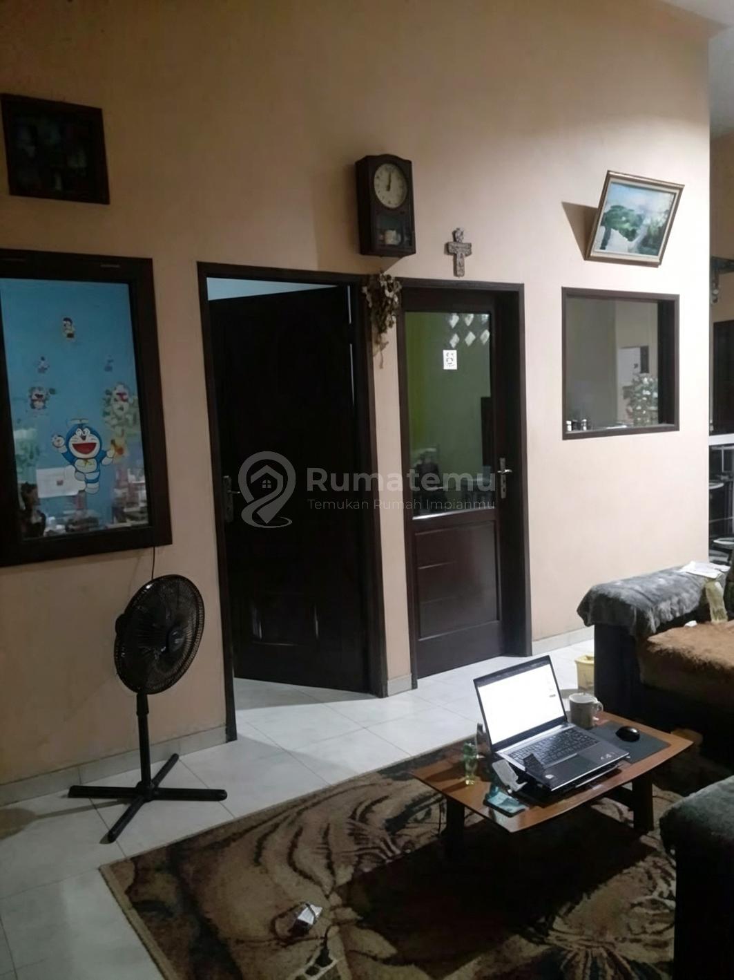 Jual rumah komplek Hook Cluster Flamboyan area Sawah Dalam, Kena