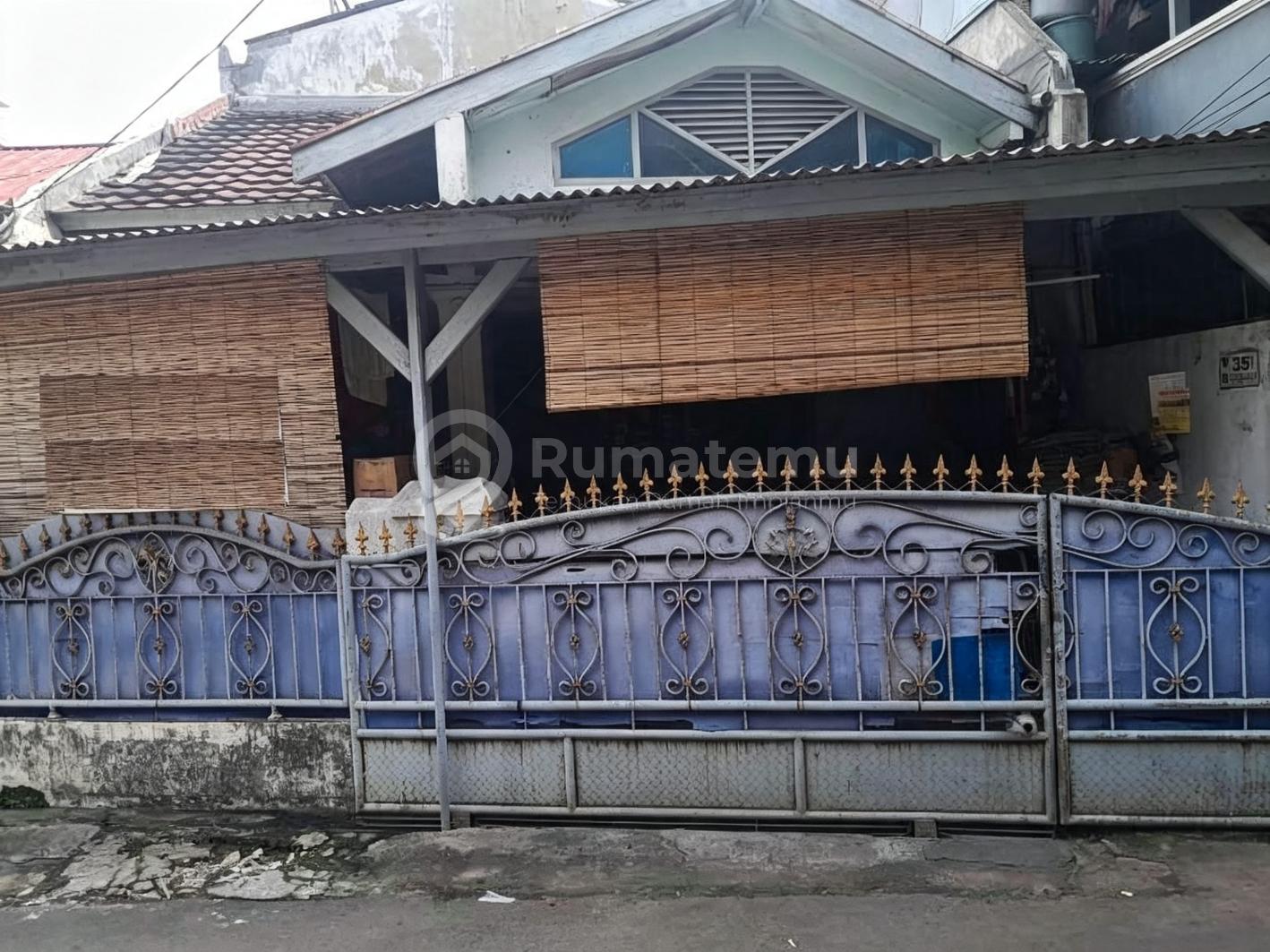 Jual rumah lama bebas banjir di Kemanggisan, Palmerah, Jakarta Barat