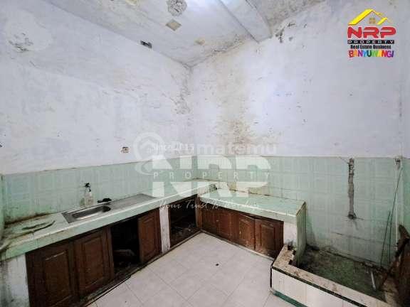Dijual Rumah Hook Murah 2 Lantai di Kebalenan Banyuwangi Kota