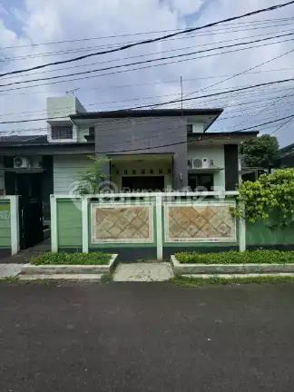 Rumah Bagus Siap Huni Dalam Komplek di Pondok Kelapa