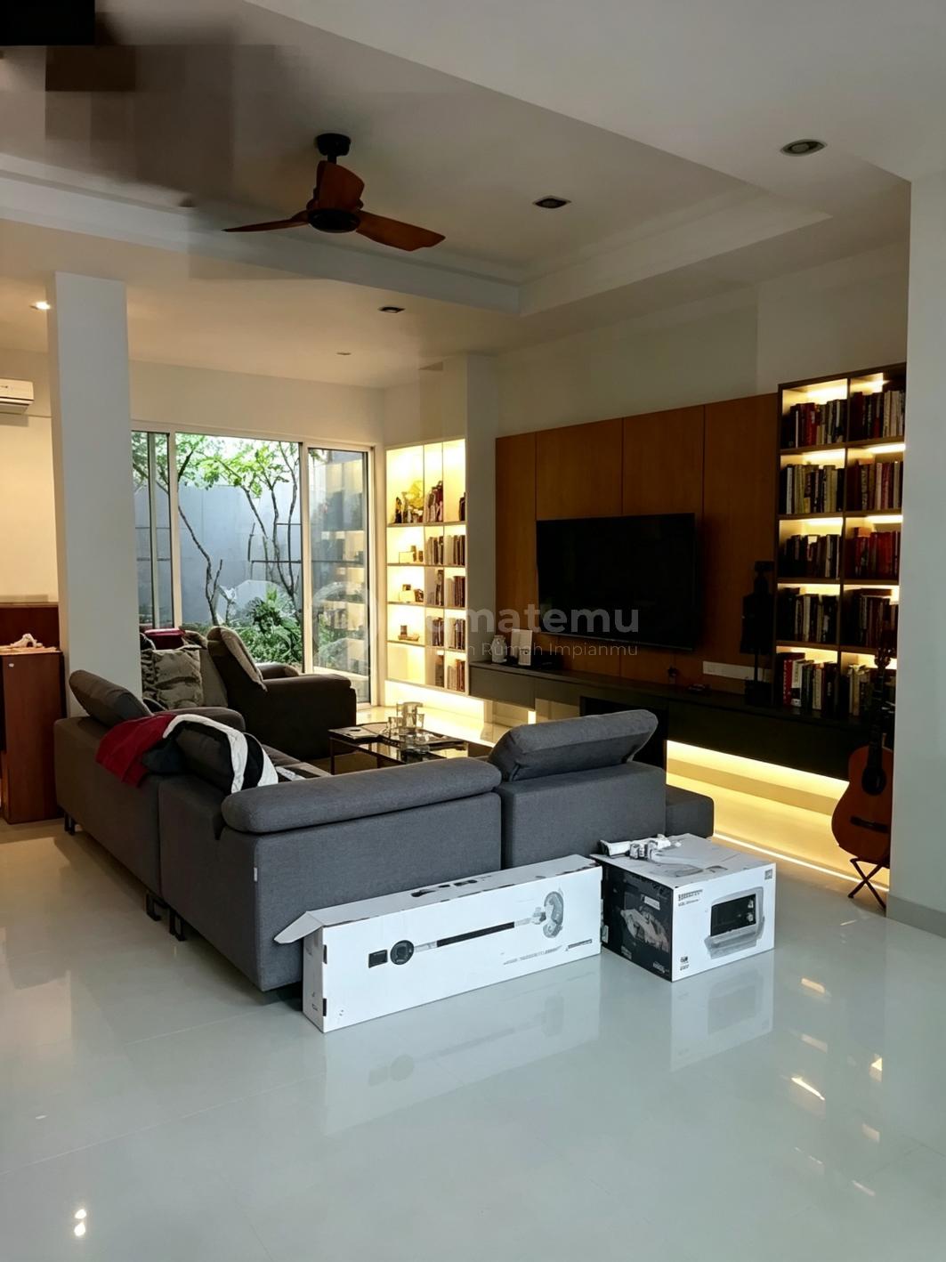 Dijual Rumah di Greenwich, Udh Renovasi Luas 180, Jual Furnish Baru