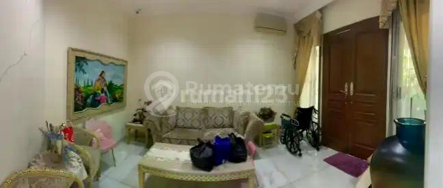 Dijual Murah Rumah Mewah 2 Lantai Disunter Bisma
