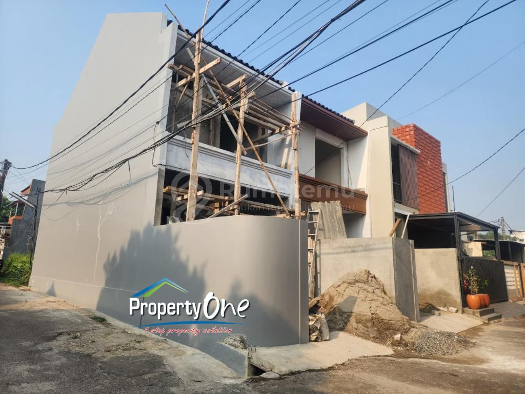 Jual Rumah 2 Lantai On Progress di Griya Serpong, Bebas Banjir, SHM On Hand, Dekat ke Stasiun KRL Sudimara, Akses Tol Pamulang & BSD City