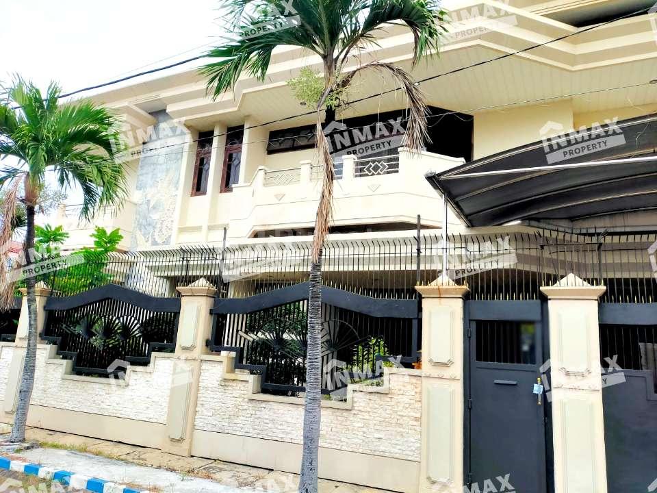 Dijual Rumah 2 lantai classic Surabaya barat