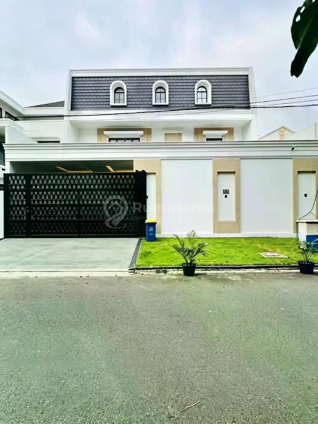 Rumah Brand New Mewah di Pondok Indah - Jakarta Selatan