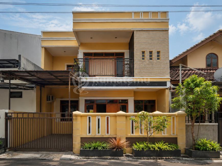 RUMAH TAMAN MERUYA ILIR SELANGKAH KE PURI JAKARTA BARAT