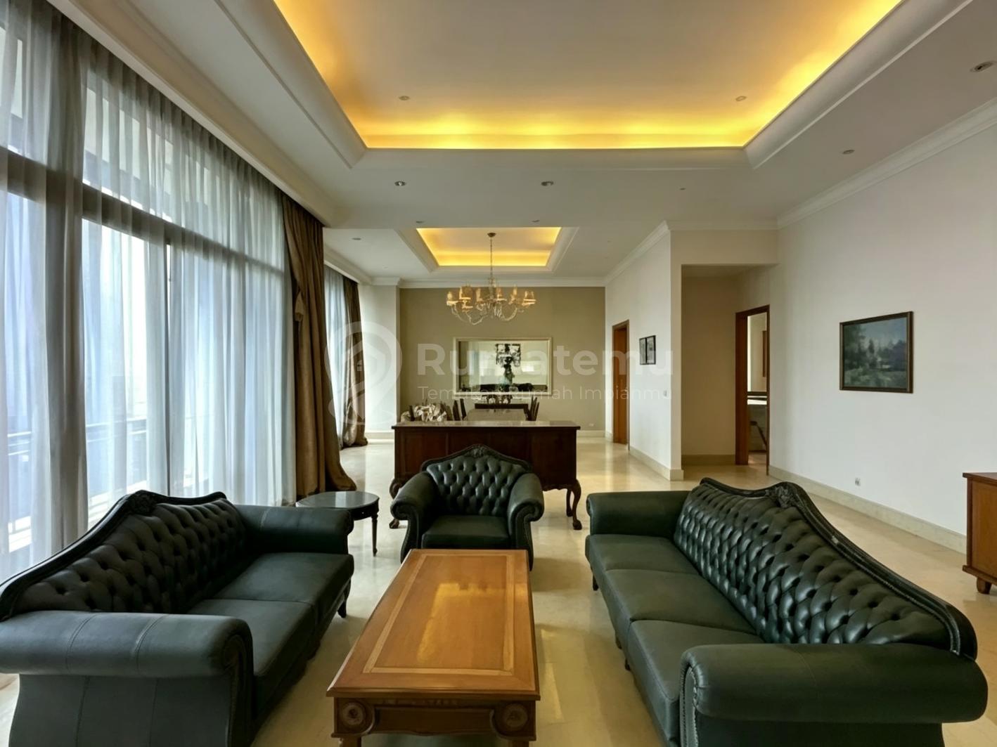 Disewakan Apartemen Airlangga, Mega Kuningan - 4Br 440 M2