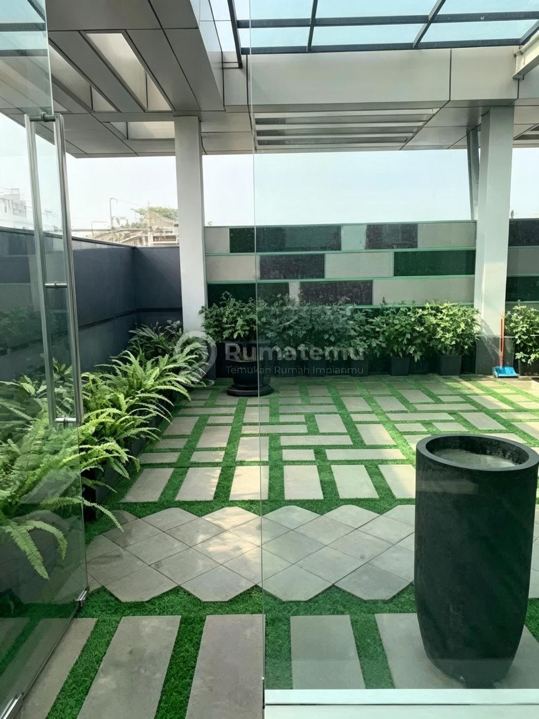 Disewakan Office Space di Gedung Harvia Place Jl Panglima Polim Kebayoran Baru Jakarta Selatan