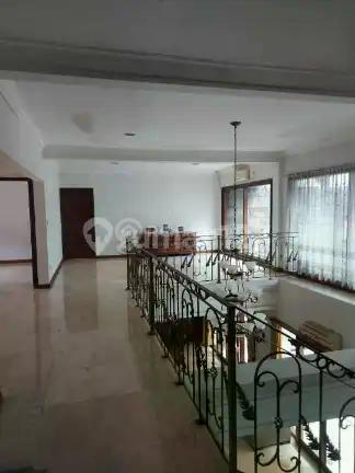 Dijual Cepat Rumah Premium Simprug Kebayoran Lama