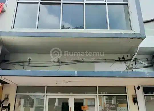 Murahh Ruko 3 lantai Gading Serpong Hadap Jalan Raya