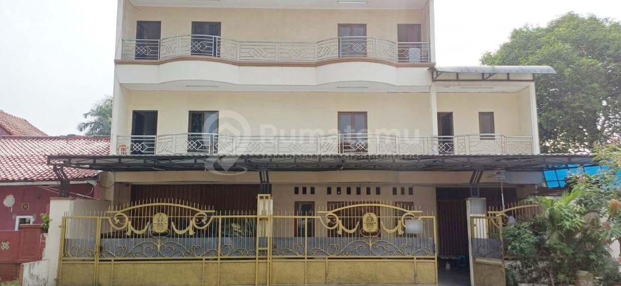 Duren Sawit Rumah Kos Siap Operasi, Pinggir Jalan Raya Dekat Stasiun Buaran