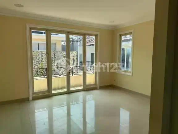 Rumah Les Belles Sebrang Mall Wtc Serpong Harga 5 Miliar