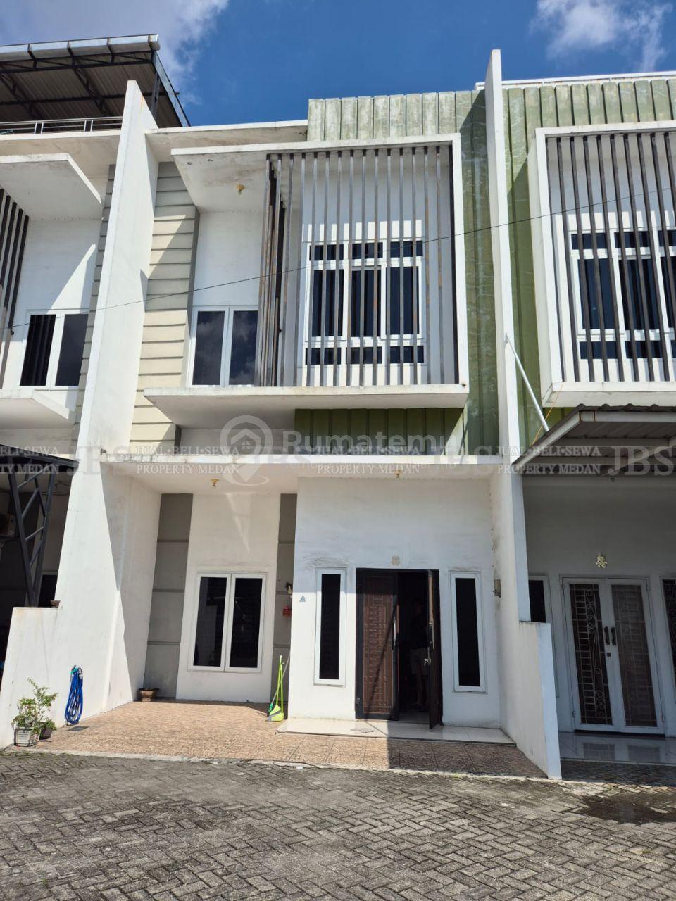 Jual Rumah di Komplek Berjaya Avenue Jalan Tuasan