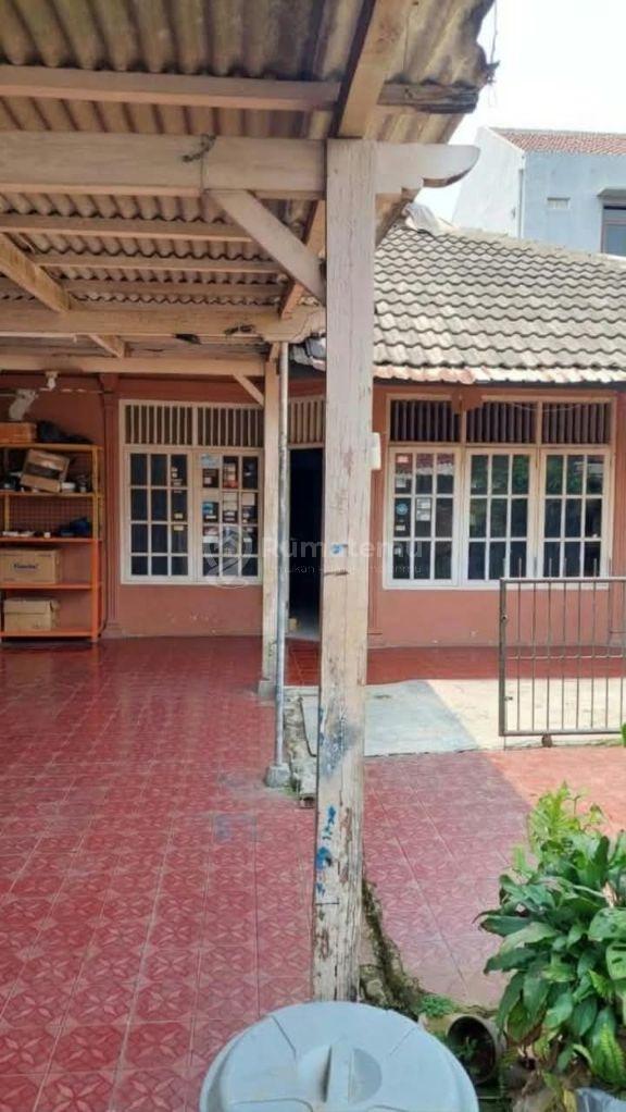 Rumah Hitung Tanah Lokasi Strategis Bebas Banjir di Condet Jakarta Timur