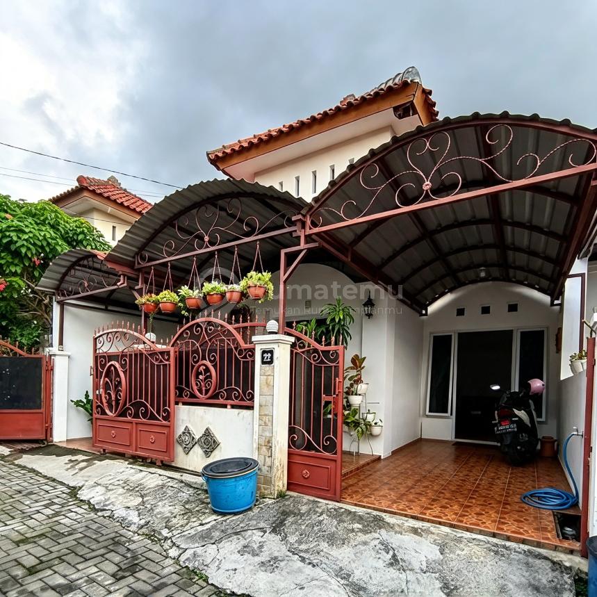Dijual Rumah Siap Huni di Taman Durian Banyumanik