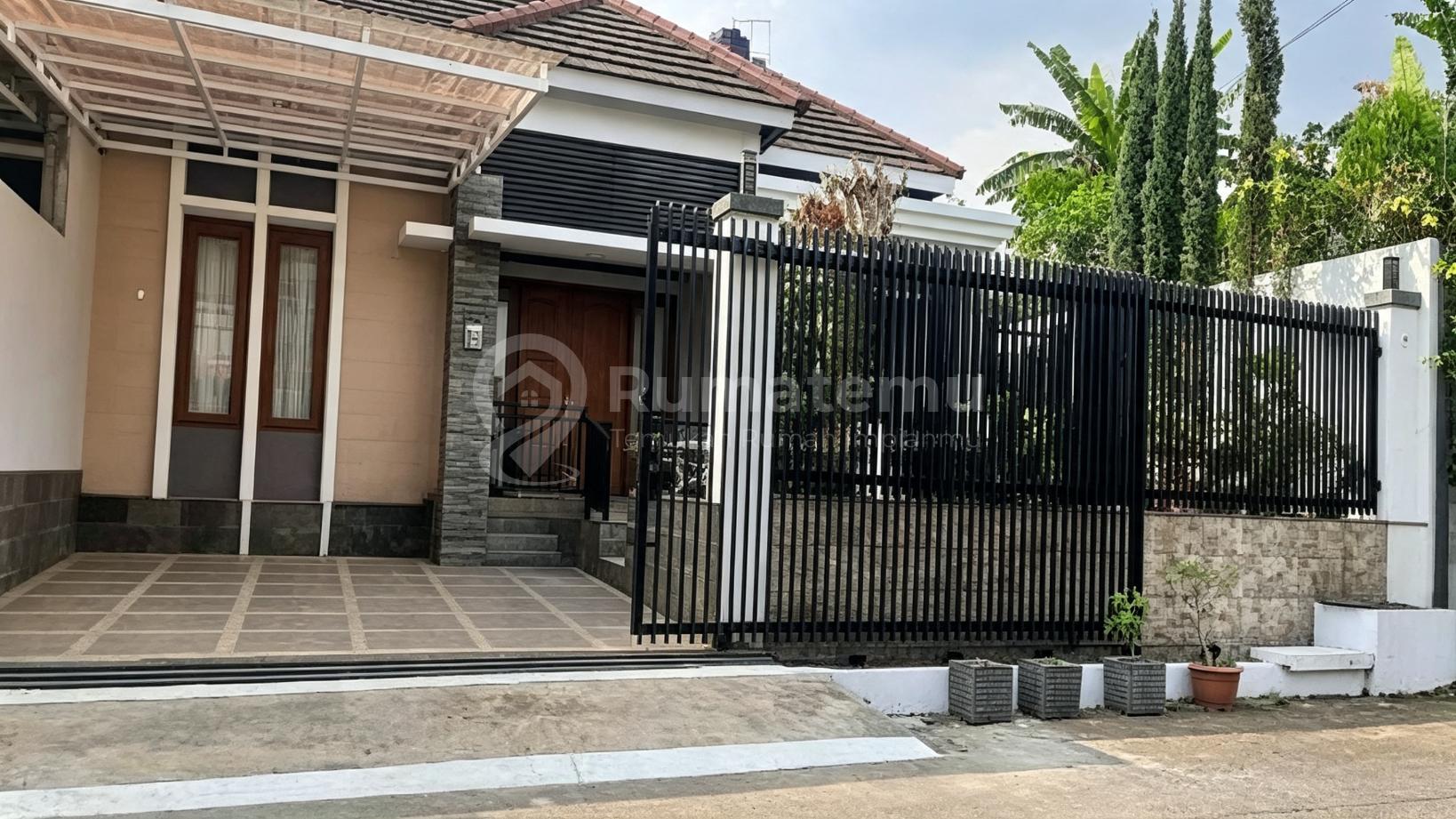 Jual Rumah Gegerkalong Dekat Pondok Hjau Bandung