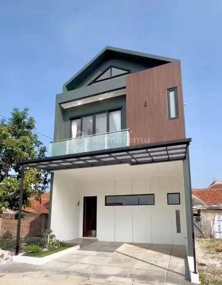 Harga All in !! Rumah Furnished Baru Cisaranten Kulon Arcamanik Endah Dekat Antapani Bandung
