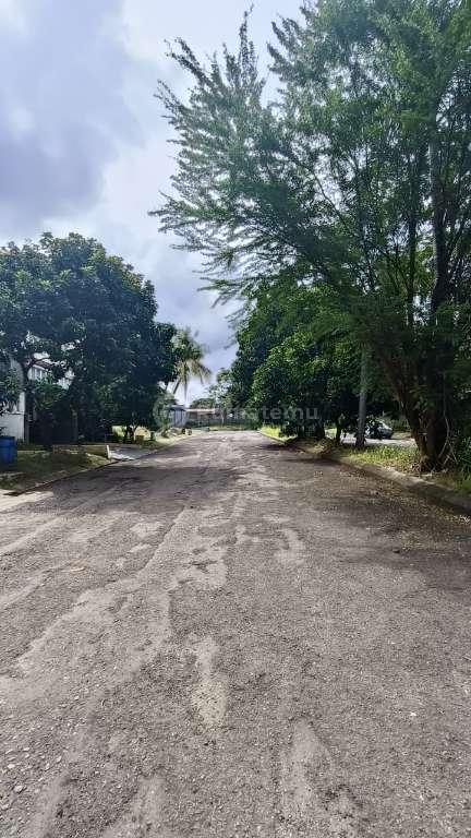 Kavling Siap Bangun 300m² di Kota Wisata Cibubur – Dimensi Ideal 12x25