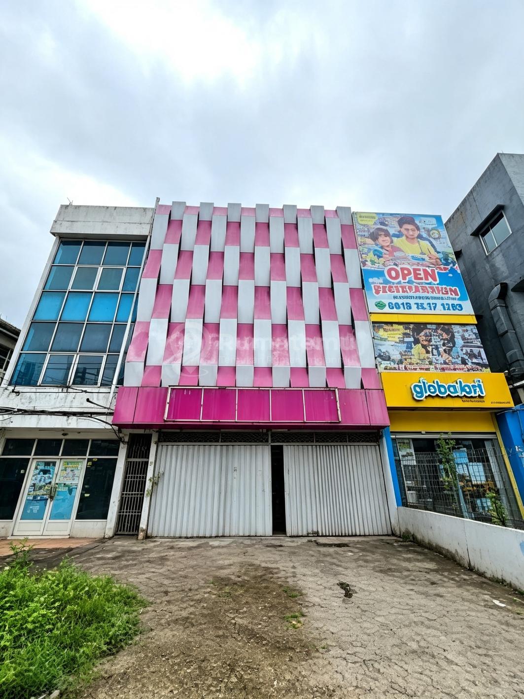Ruko Gandeng dan Kost-An di Area Premium Cipete