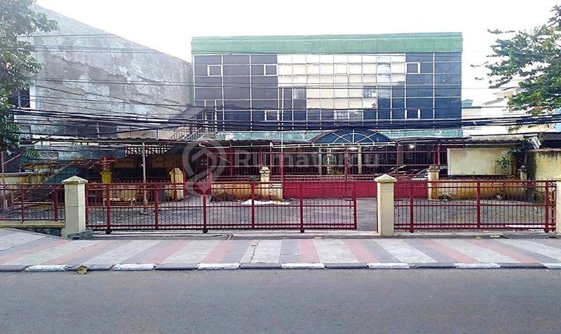 Ruko 3 Lantai Tanah 800 m2 SHM Muka 25 Meter Untuk Kantor Klinik Kursus Super Market Gym Resto Café Lokasi Premium Super Strategis di Jalan Soekarno Hatta Bandung