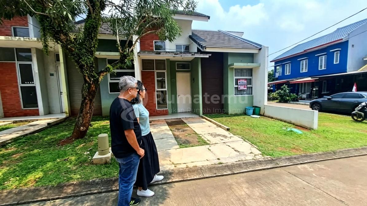 Rumah Asri Luas Siap Kembangkan di Cisauk BSD