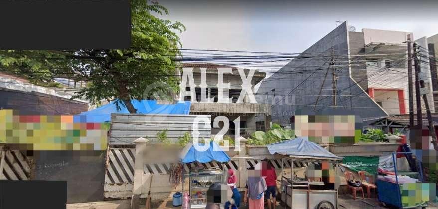 Jual rumah setengah jadi di Kalibata halaman depan cukup untuk 5 mobil, Pancoran, Jakarta Selatan