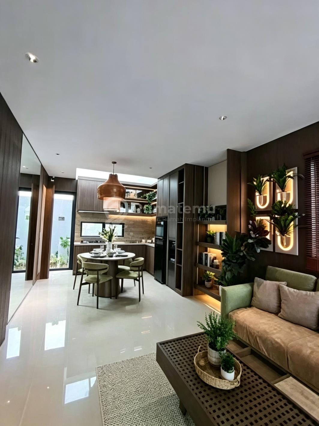 The Forestine Cluster Cedarwood Lebar 6