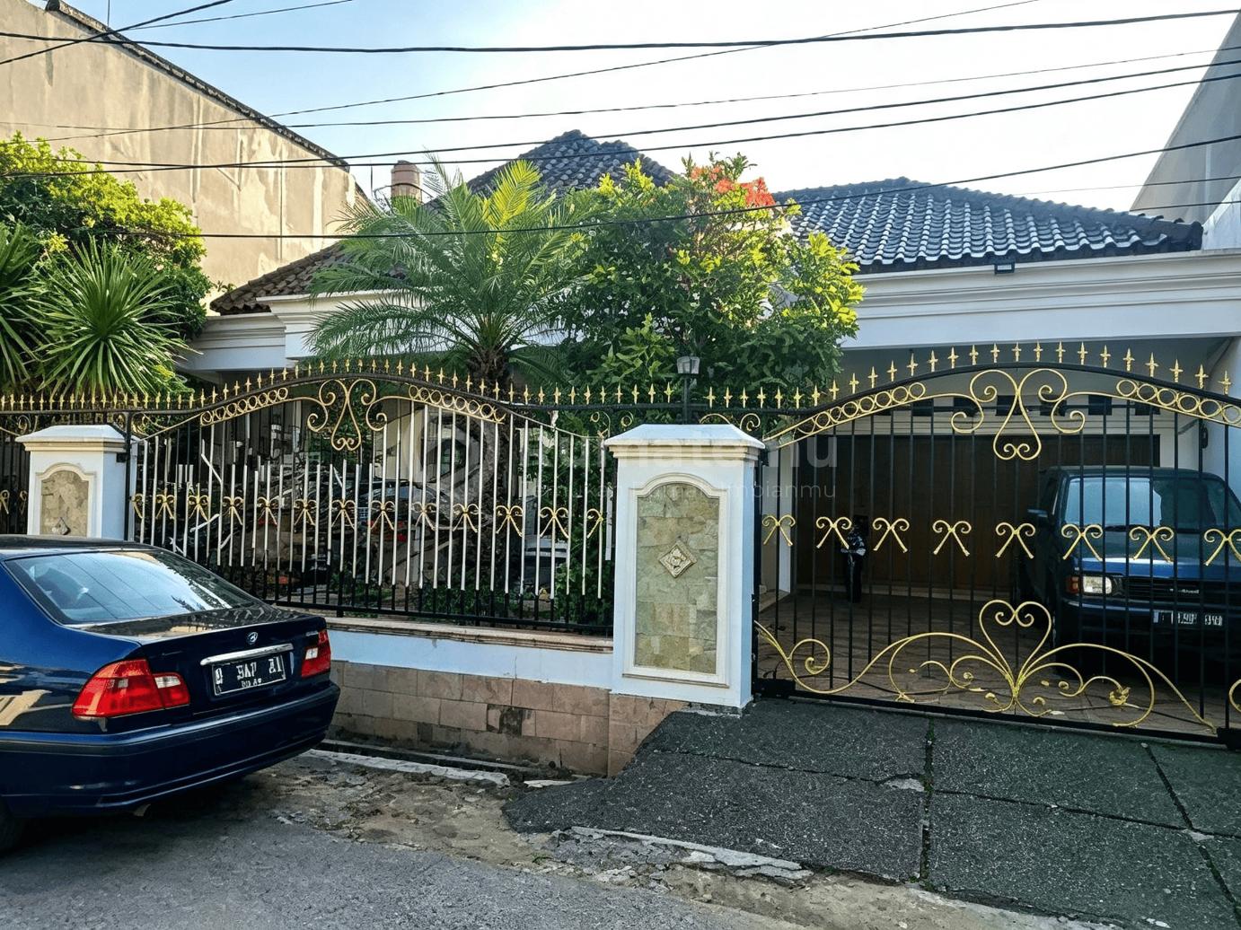 Rumah Siap Huni Dalam Komplek, 1 KM ke Rs Duren Sawit