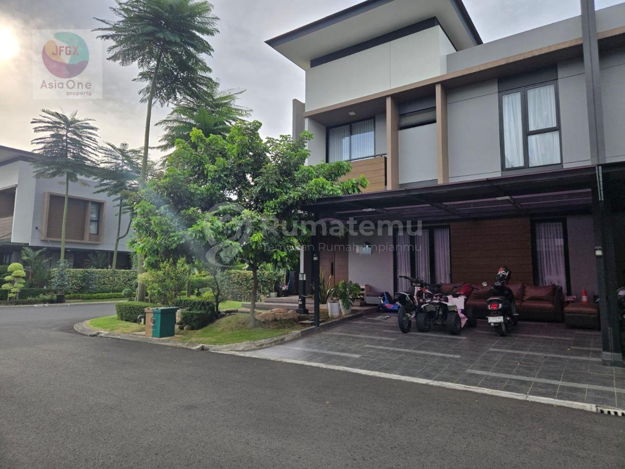 Dijual Rumah Posisi Hook Full Furnished Siap Huni di Summarecon Bekasi Cluster Mulbery