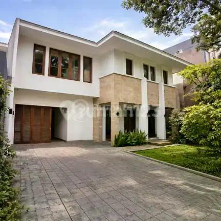 Dijual Rumah Siap Huni D Jl Kerinci Deket Dngan Pakubuwono dan Senayan