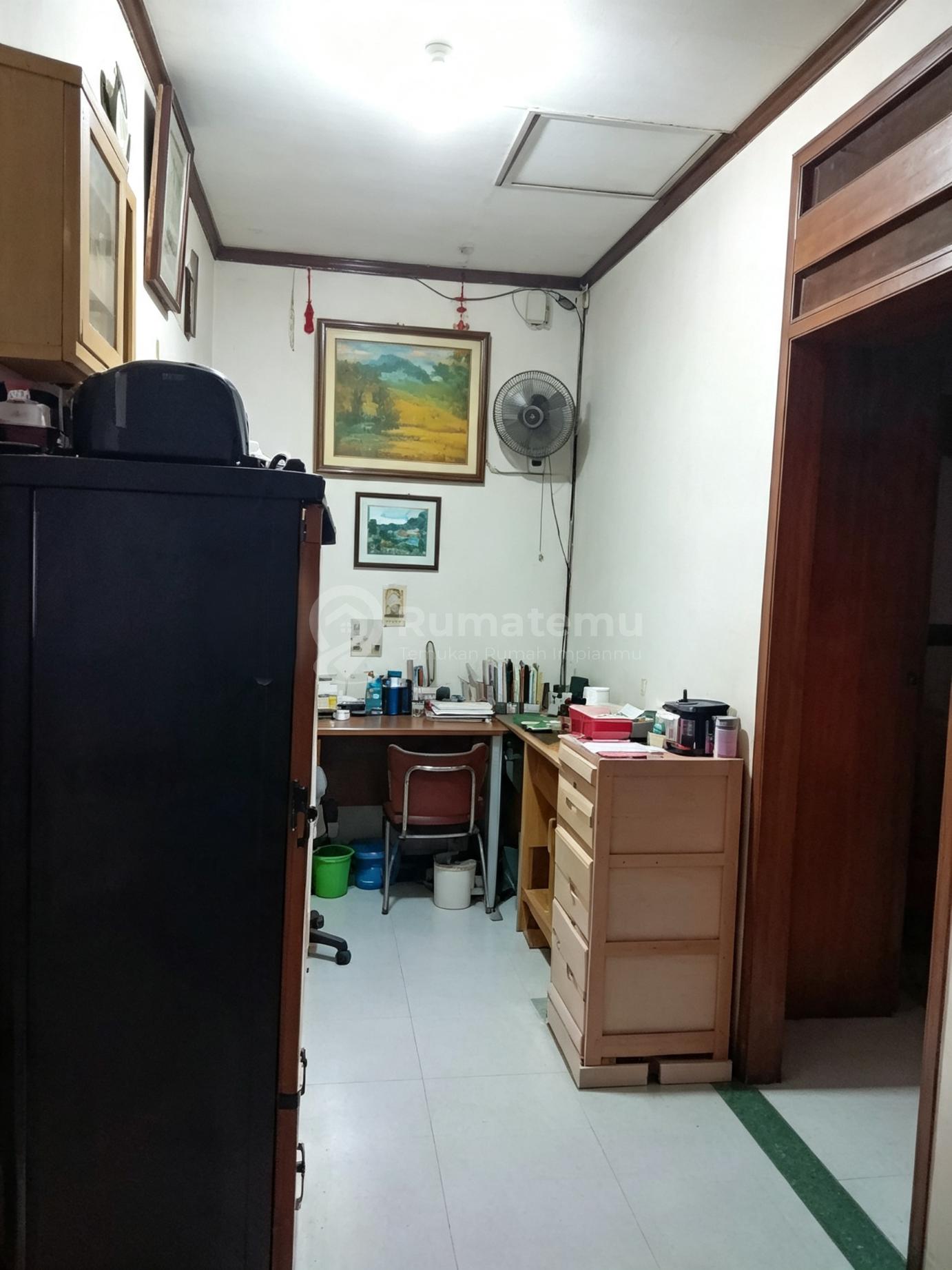 Rumah Murah di Taman Aries Kembangan Meruya Kebun Jeruk Jakarta Barat