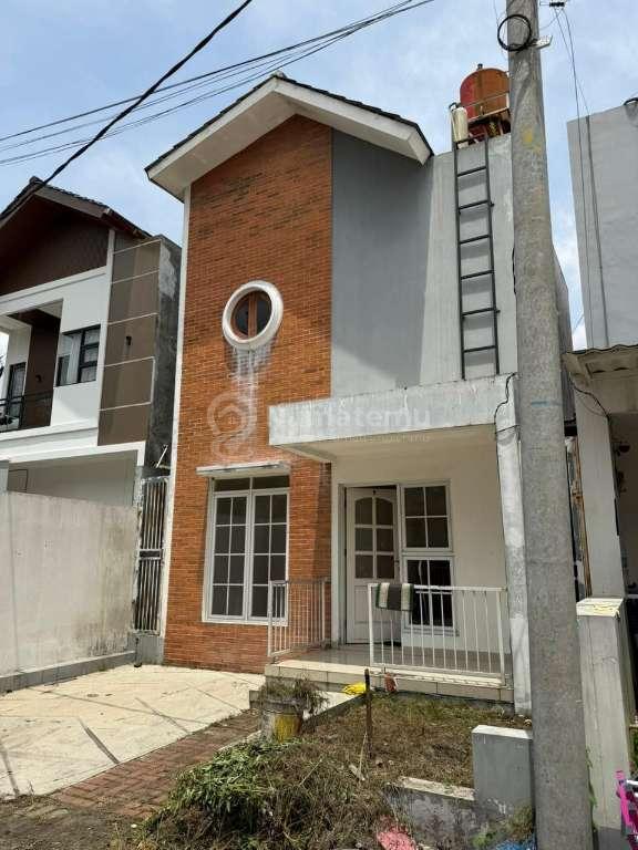 Dibawah Harga Pasar !!! Rumah Murah Cisaranten Kulon Arcamanik Endah dekat Antapani Bandung