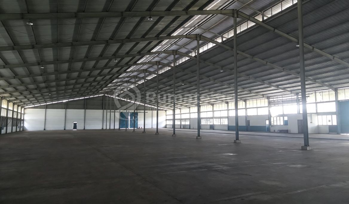 Disewakan Cepat Gudang Kawasan Industri Jatake Tangerang Luas Bangunan 6300 Meter Siap Pakai