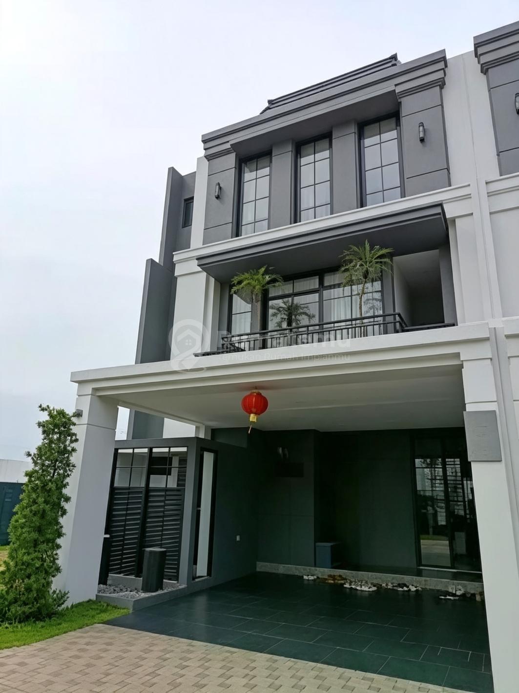 Dijual Rumah Bagus Di Bsd, Dekat Eastvara, Lokasi Bagus, Rumah Baru, Tiap Kamar Ada Kamar Mandi