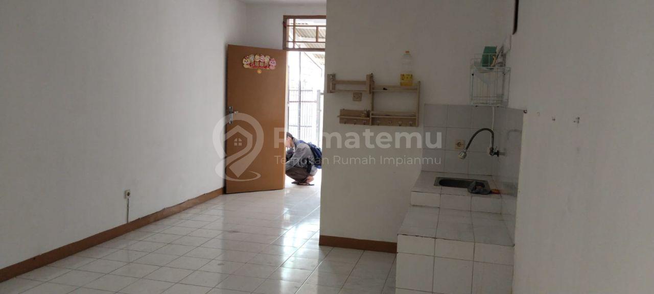 DIJUAL / DISEWAKAN RUMAH TAMAN PALEM LESTARI - JAKARTA BARAT