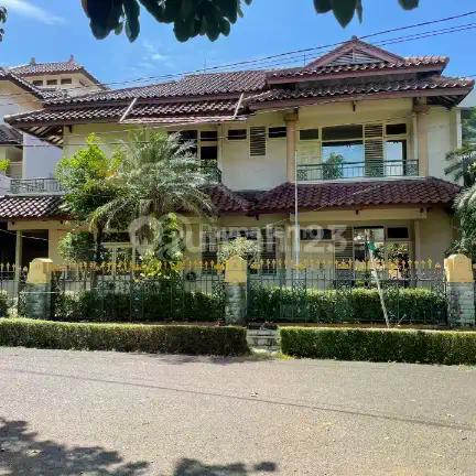 Dijual Murh Harga D Bawah NJOP di Dalam. Komplek Bintaro Sektor 1 Jakarta Selatan