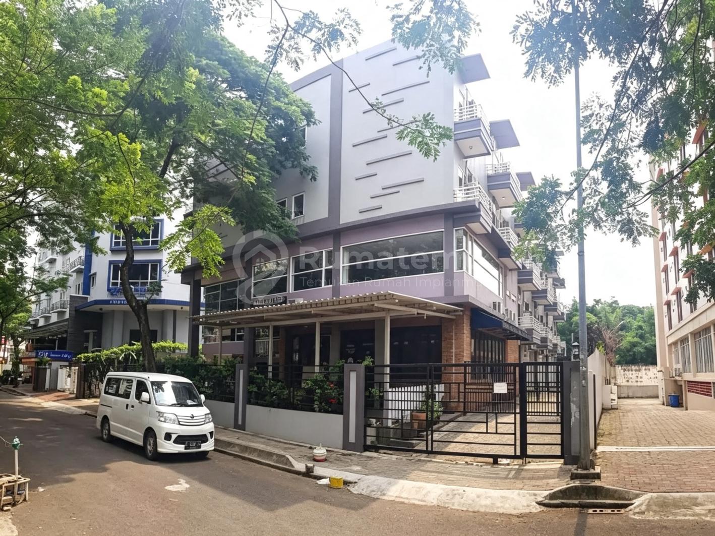 Dijual Gedung Kost2an 5 Lantai di Blk Ice BSD