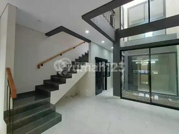 RUMAH DI SEKTOR 7A GADING SERPONG
