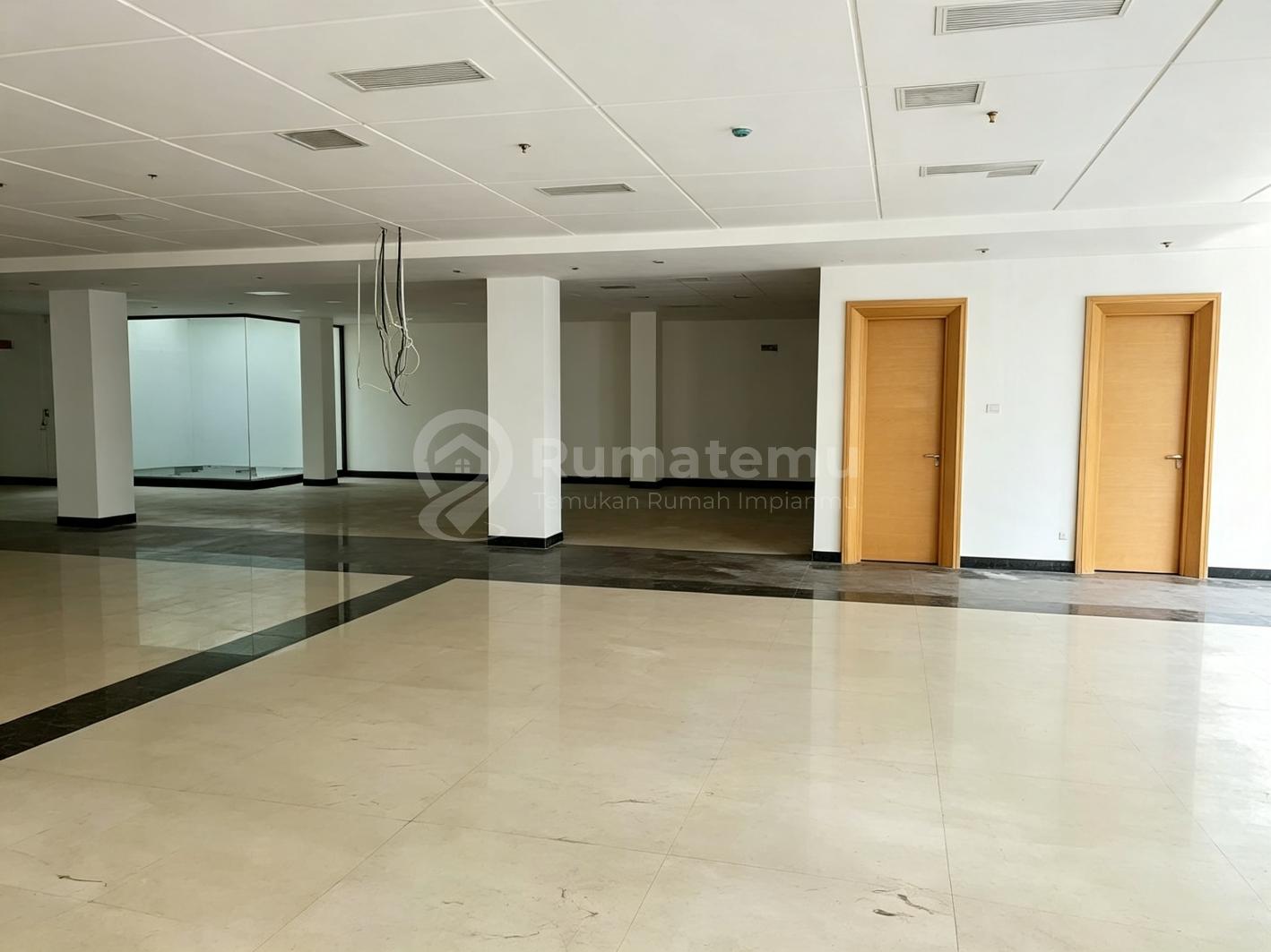 Kebon Sirih [Office]:New Strategis-Dekat Gi-Carpark Up To 65 Slot