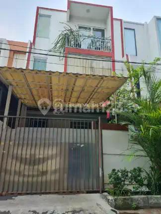 Jual.cepat Rumah 3 Lantai Duri Kepa Greenville