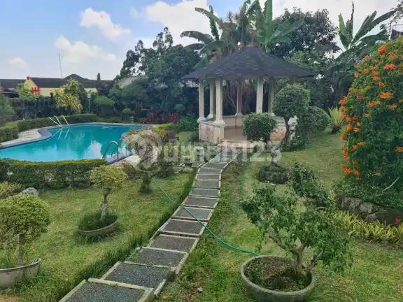 Vila di Puncak 2050.0 m² SHM