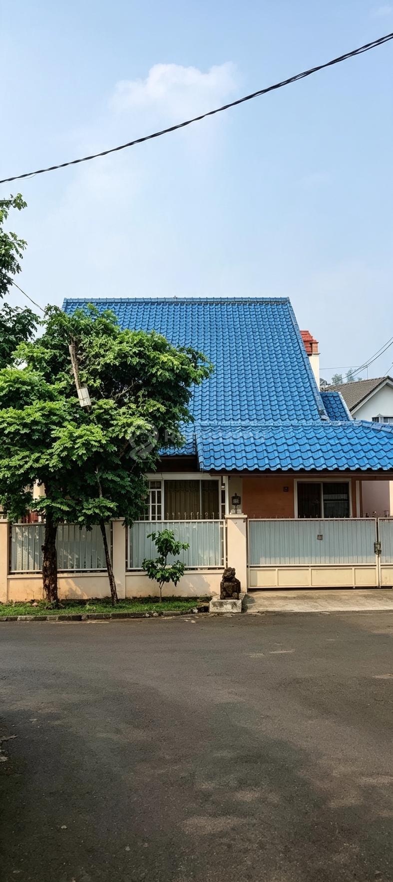 Rumah Super Adem di Area Tanah Kusir, 150 Meter ke Veteran Raya