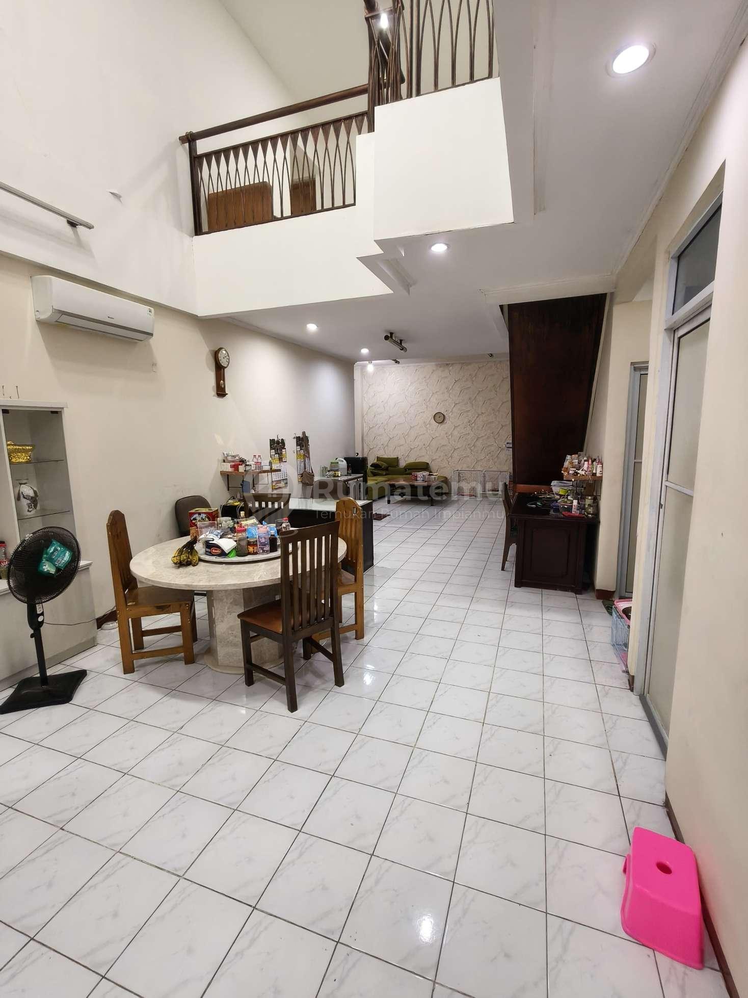 Jual Rumah Komplek Cantik Graha Raya Bintaro